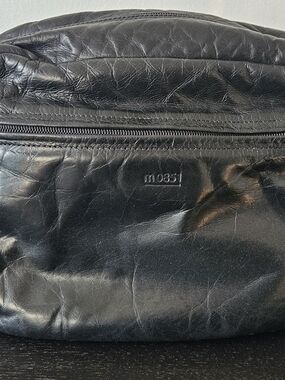 M0851 Crossbody Bag